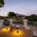 Newly Renovated Frontline Golf 7 Bdrm Luxury Apartment Estepona