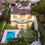 Apartamento Newly Renovated Frontline Golf 7 Bdrm Luxury *