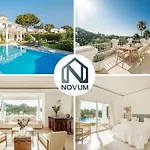 Newly Renovated Frontline Golf 7 Bdrm Luxury