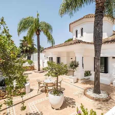 Newly Renovated Frontline Golf 7 Bdrm Luxury Estepona