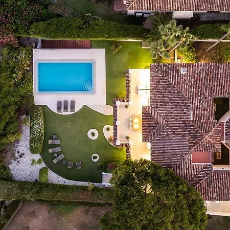 Newly Renovated Frontline Golf 7 Bdrm Luxury Estepona